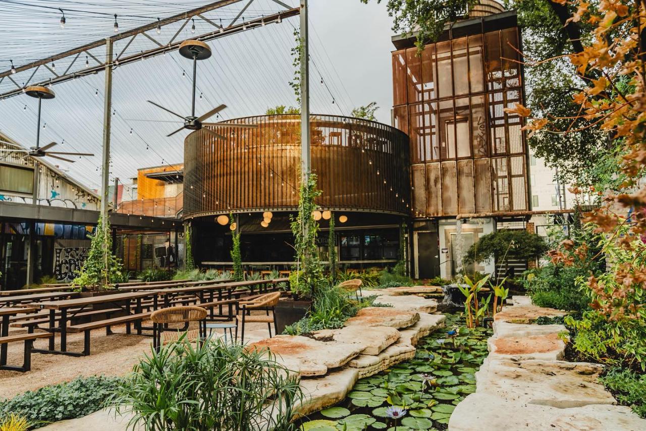 Cosmic Coffee is Serving Up Beverages Within Botanical Gardens - Tribeza
